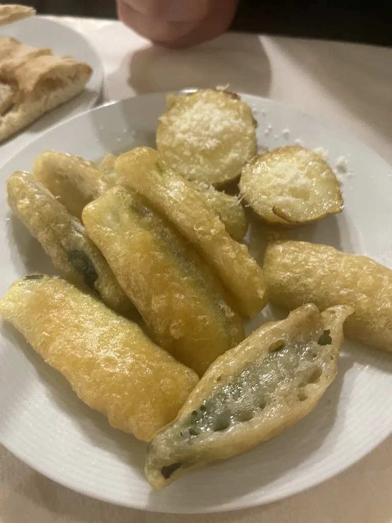 Doris Fragale_Glio Montano_Amaseno_review