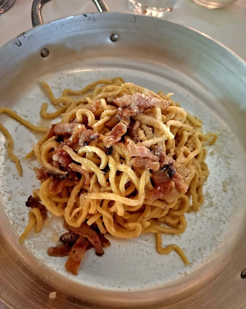 Ristorante Pizzeria Gran Paradiso_Arci-Empolitana_slider_image_3