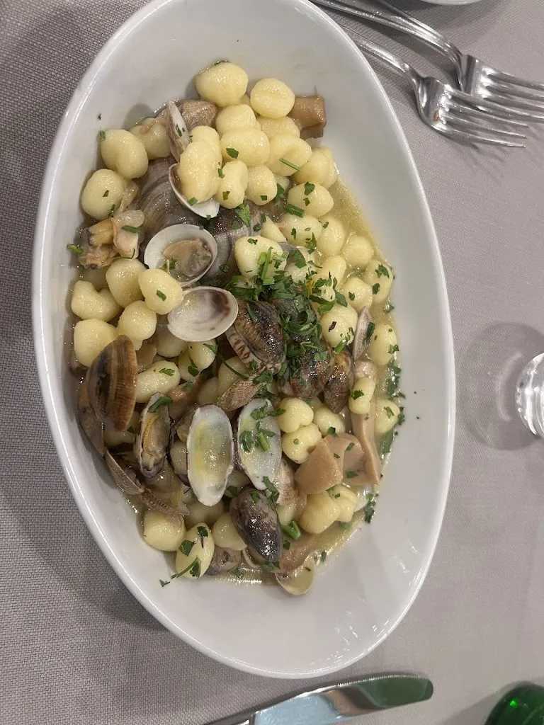 Anastasia Bizzarri Real Estate Broker_