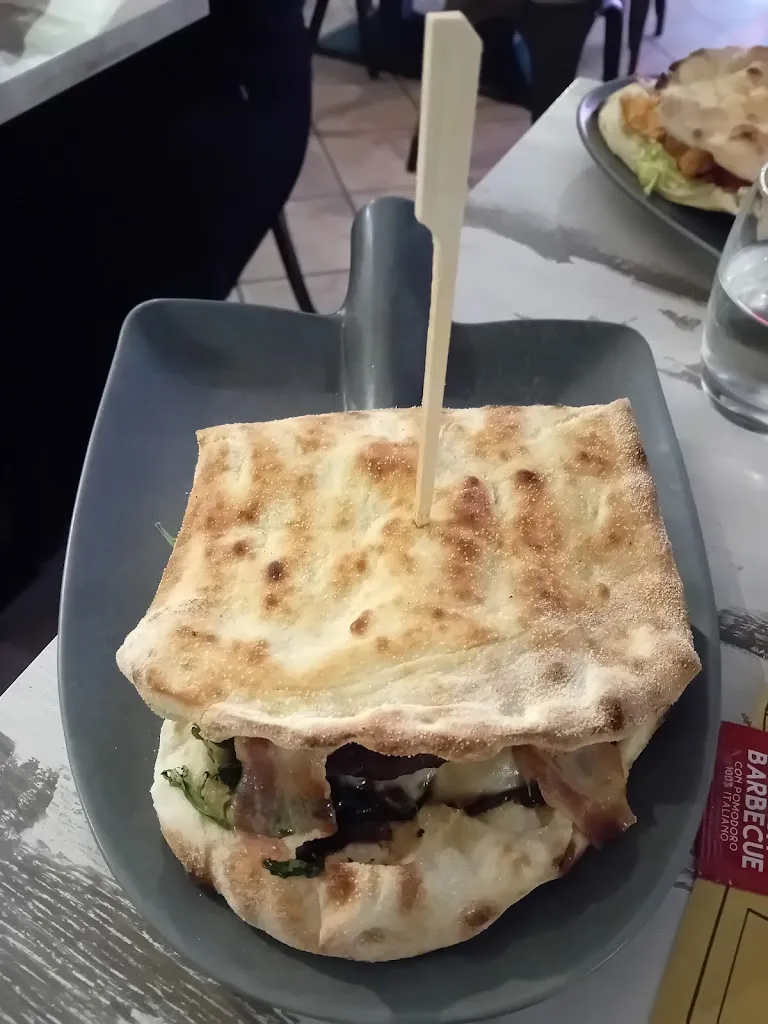 Alexandros Paipais_Ristorante Pizzeria Officina XL - Birra e Cucina_Anagni_review