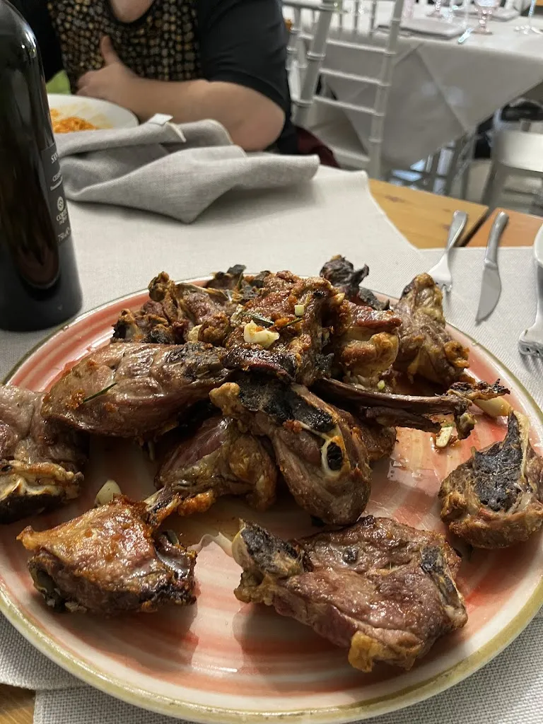 Luigi Fontana_La Pigna - Events & Restaurant_Anagni_review