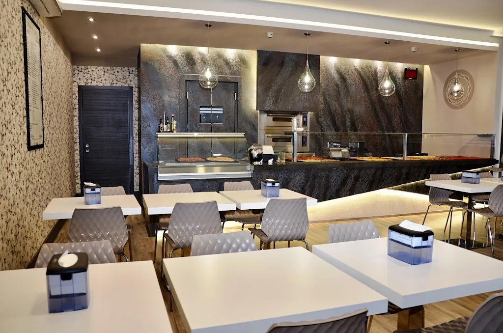 Pizza Più Anagni_Anagni_slider_image_3