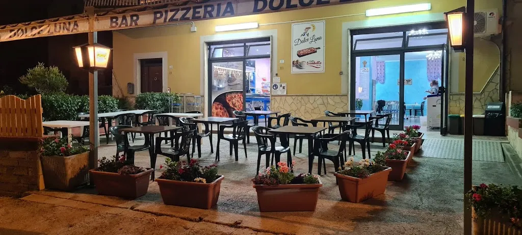 Pizzeria Dolce Luna_Anagni_slider_image_1