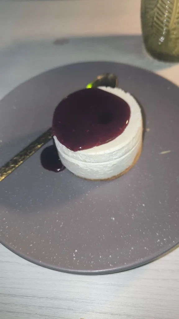 Menu_Momo Restaurant, Pinsa & Show_Aprilia_immagine_9