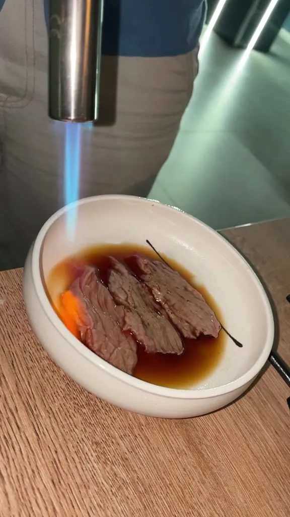 Kristhy Fiallos_SHII Sushi_Aprilia_review