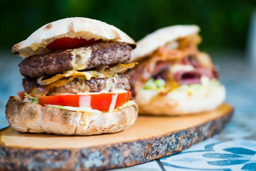 La Pucceria di Streatbacco_Aprilia_slider_image_3