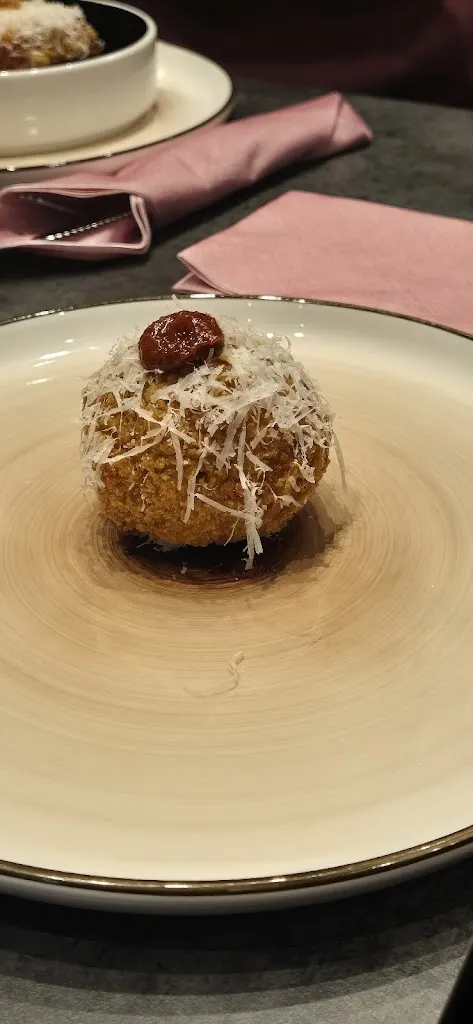 Menu_Tema - Roma in una pizza_Aprilia_image_2