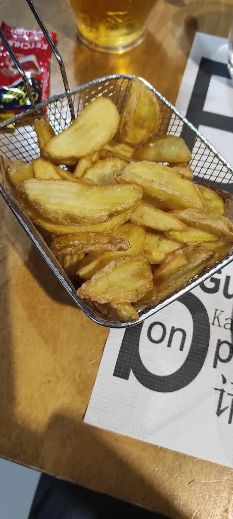 Alessio Romaggioli_Il Girasole_Aprilia_review