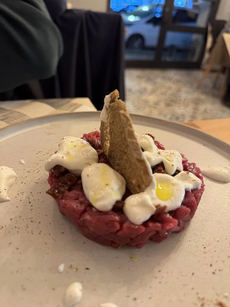 Lucrezia Siragusa_Le Bonta' Di Mario Vino e Cucina_Aprilia_review