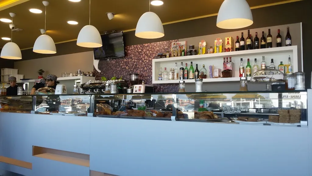 Bar Tavola Calda Montarelli restaurant in Aprilia