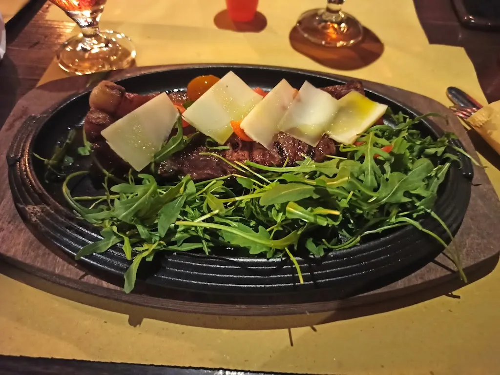 Menu_Officine Motociclistiche Apriliane Live Music Pub_Aprilia_image_8