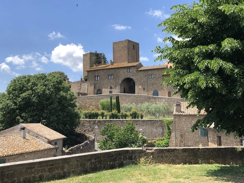 Liemertje Sieders_Dieci Sedie_Arlena di Castro_review