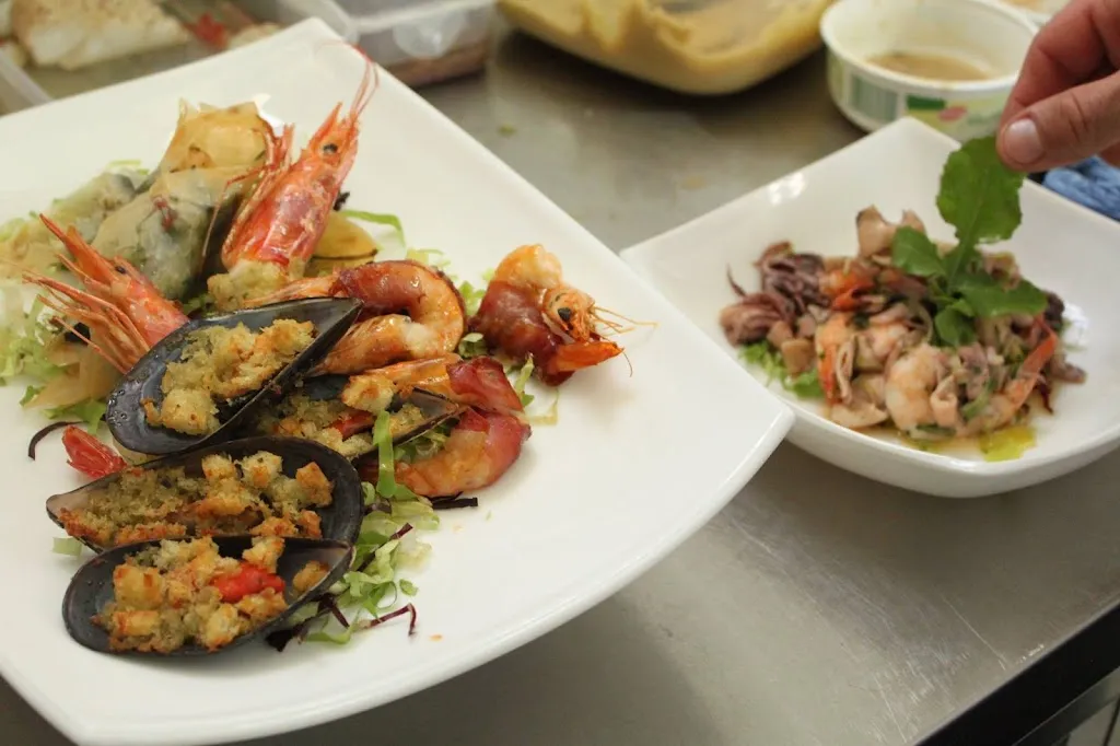 Dieci Sedie_Arlena di Castro_slider_image_3