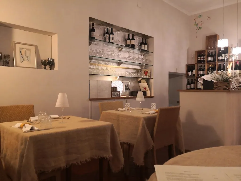 Locanda Di Mirandolina B&B Ristorante restaurant in Arlena di Castro