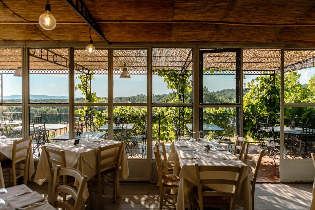 Cerrosughero Restaurant Lounge Bar restaurant in Arlena di Castro