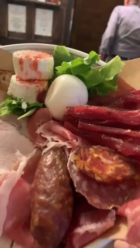 Aricciainbocca_Ariccia_slider_image_2