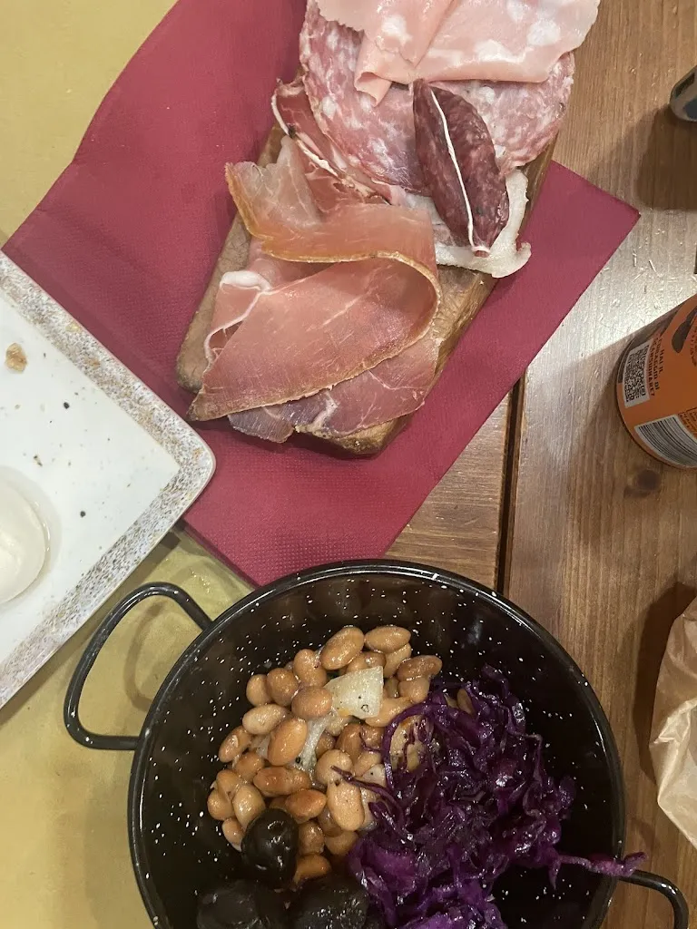 Stephanie Mozo_Osteria Mastro Titta - Fraschetta Ariccia - Porchetta di Ariccia igp_Ariccia_review