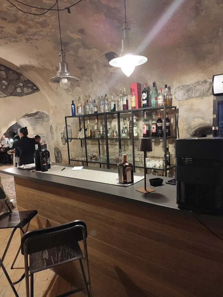 La Cueva restaurant in Ariccia