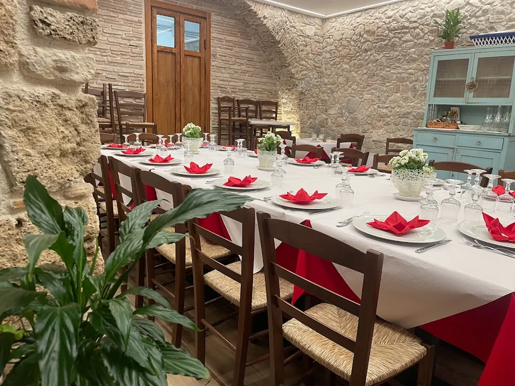 Trattoria “La Piazza”_Ascrea_slider_image_1