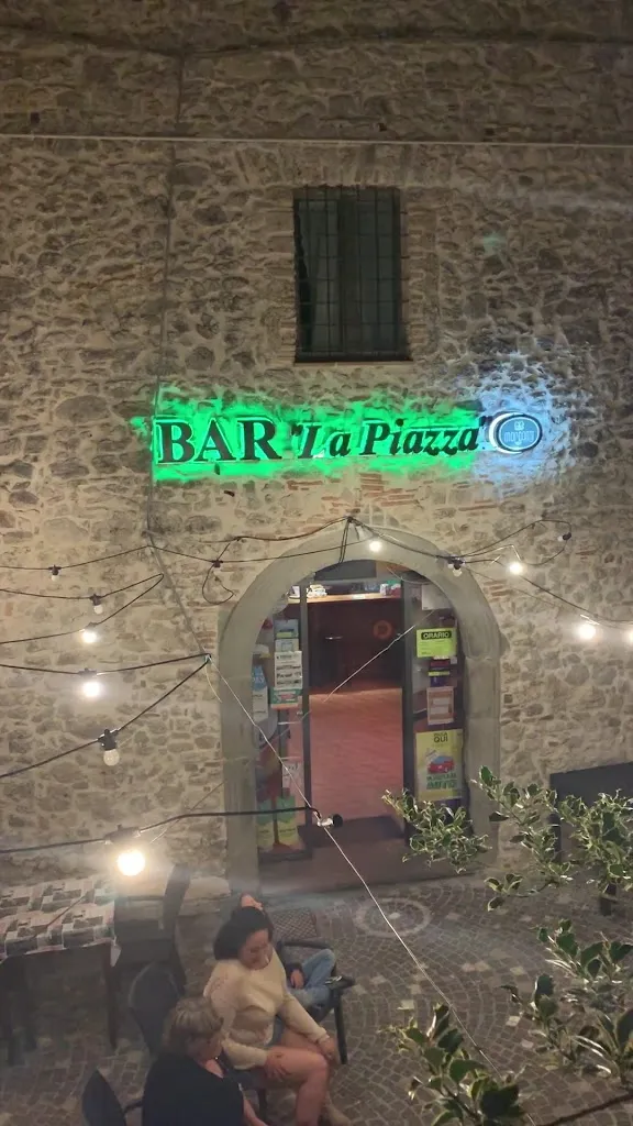 Trattoria “La Piazza”_Ascrea_slider_image_2