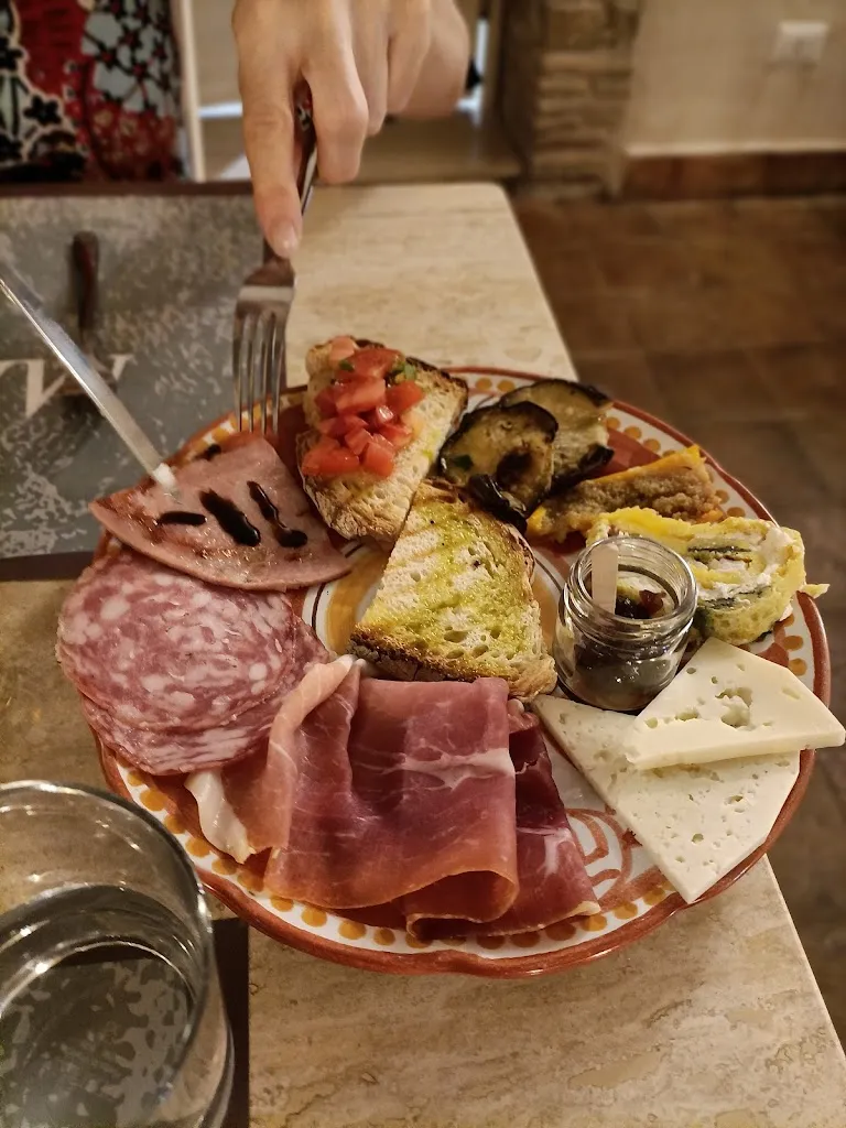 Taberna Macaria_Artena_slider_image_2