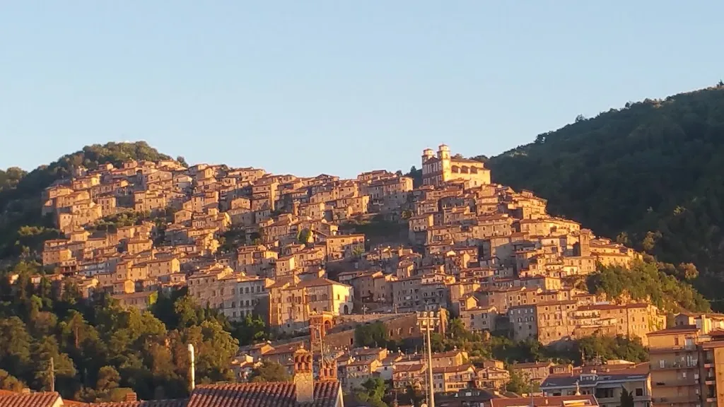 PIZZERIA ROSTICCERIA DA SERAFINO restaurant in Artena