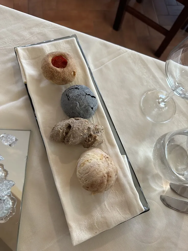 Ledio mucodemi _Ristorante Villa Ischia_Atina_review