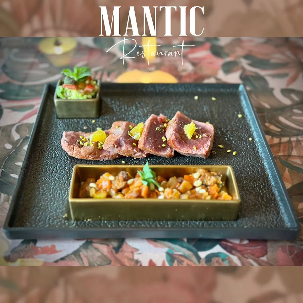 Mantic Restaurant_Atina_slider_image_3