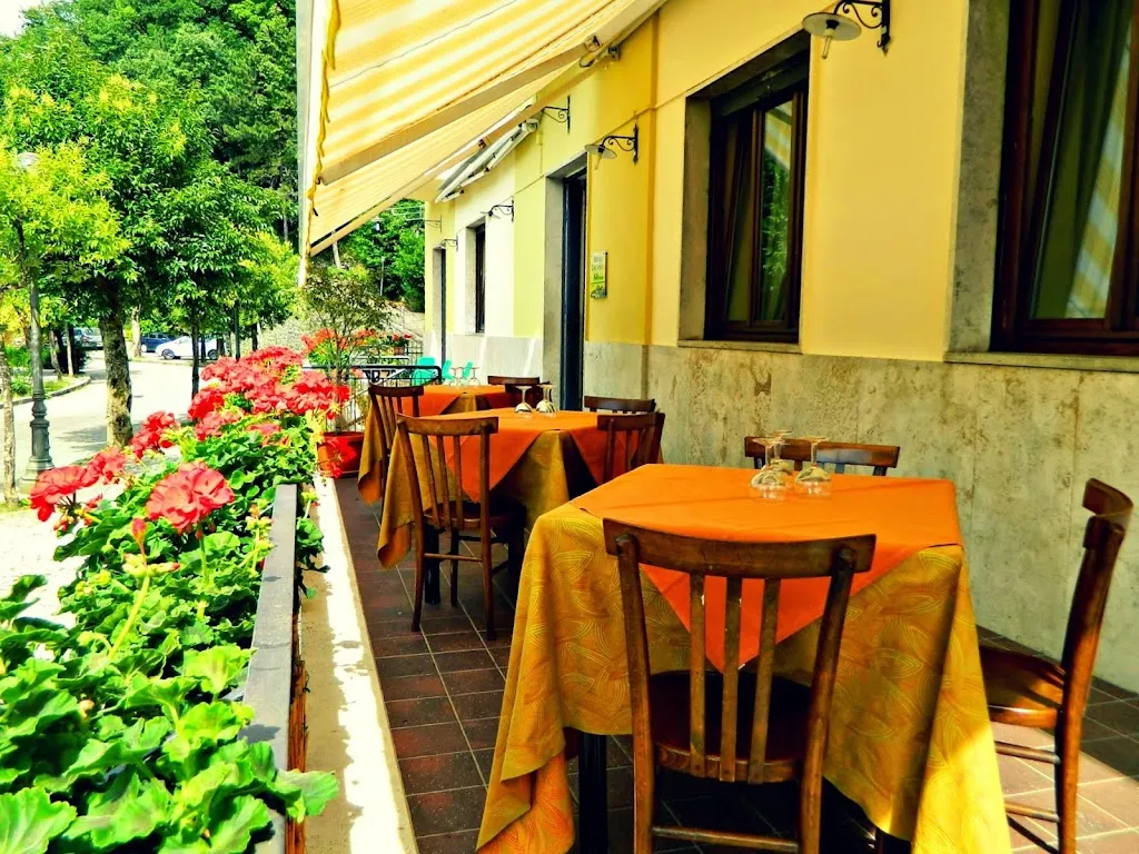 Ristorante - Albergo "Bellavista" da Pupetta restaurant in Atina