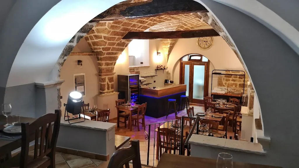 Cantina101 Ristorante_Tocco da Casauria_slider_image_1