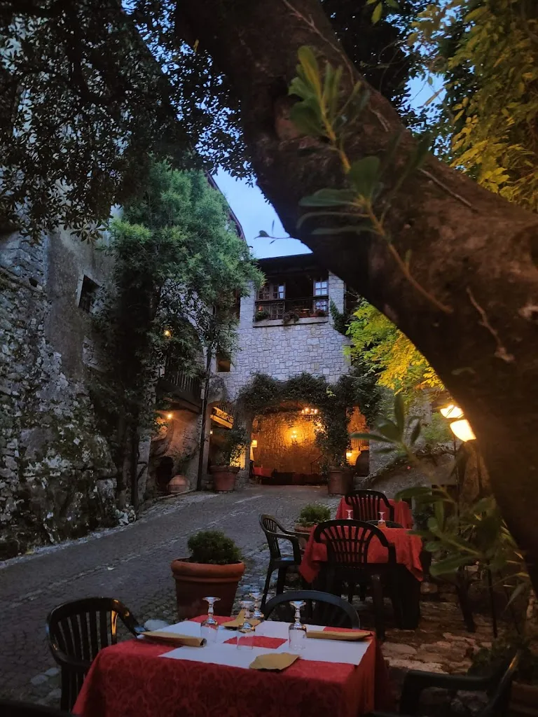 Ristorante "Il Torrione" Bassiano restaurant in Bassiano