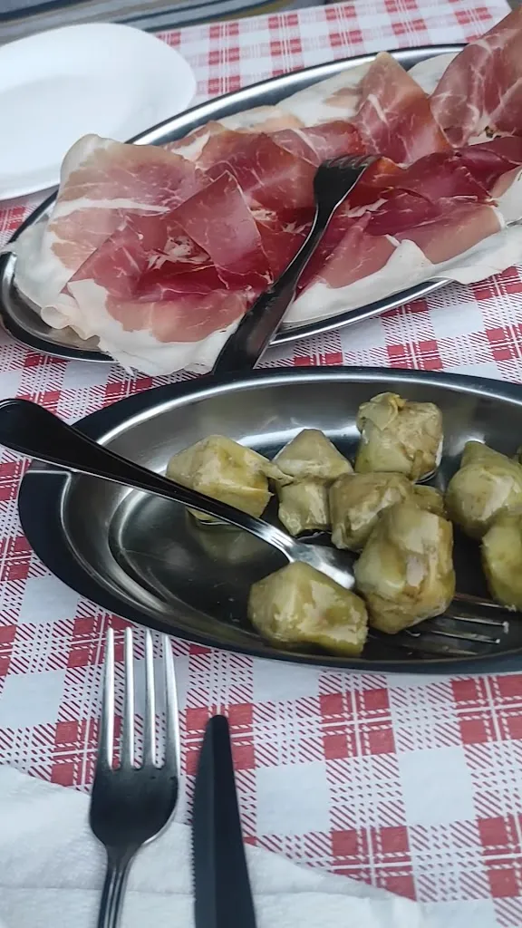 Teresina - Prosciutto tipico di Bassiano, panini._Bassiano_slider_image_2