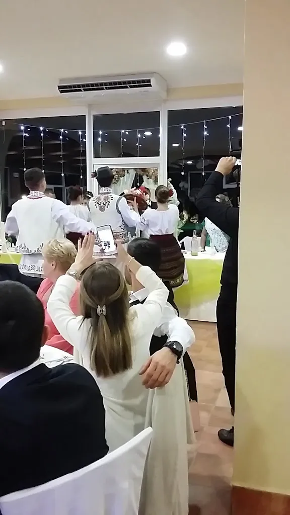 Il Focolare trattoria pizzeria_Belmonte in Sabina_slider_image_2