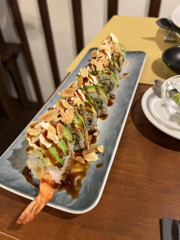 Tianji ZH_LE VIE DEL WEST - Sushi Wang-Ristorante cinese e giapponese_Bagnoregio_review