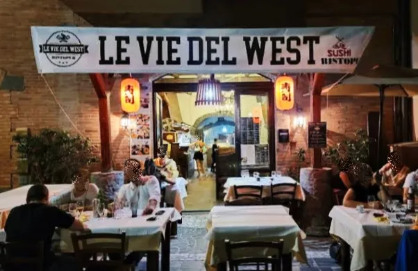 LE VIE DEL WEST - Sushi Wang-Ristorante cinese e giapponese restaurant in Bagnoregio