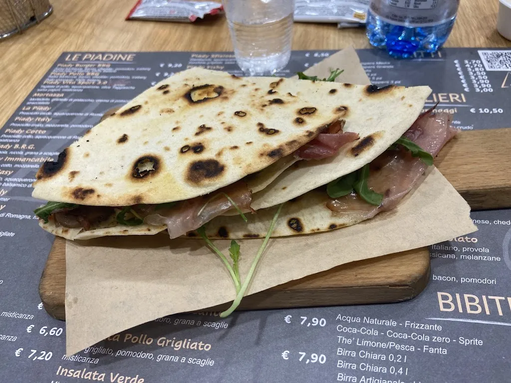 CC. M._Piadinery Capena_Bivio di Capanelle_review