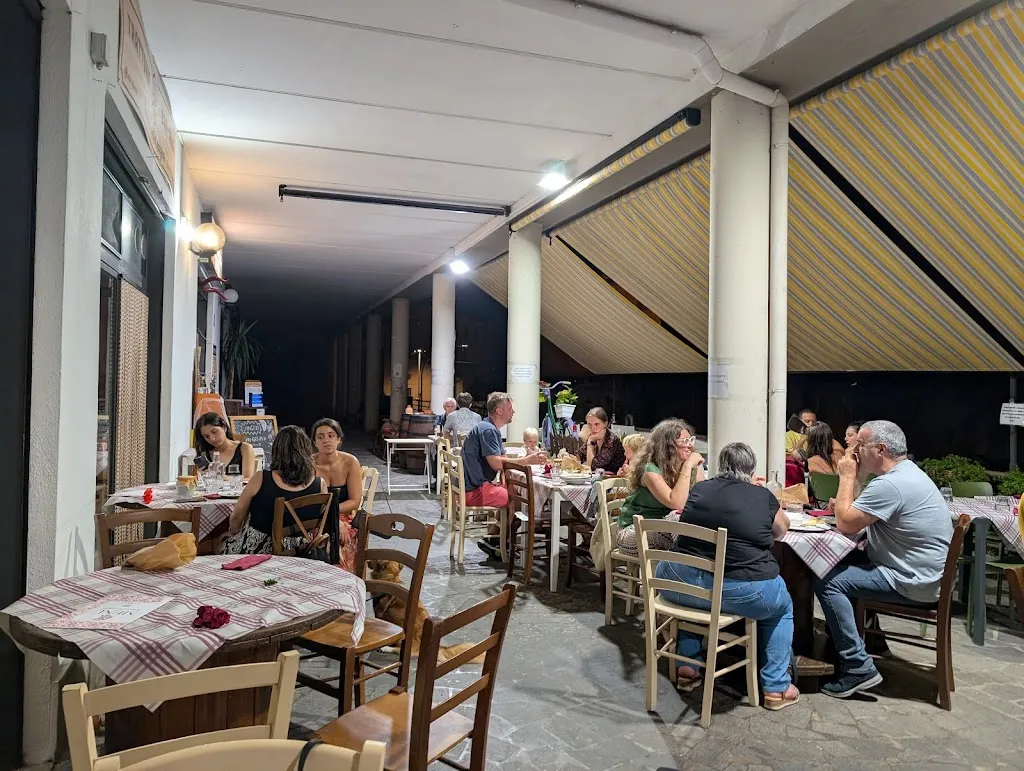 Alessandro Rossetti_Tutto n'artro magnà_Bomarzo_review