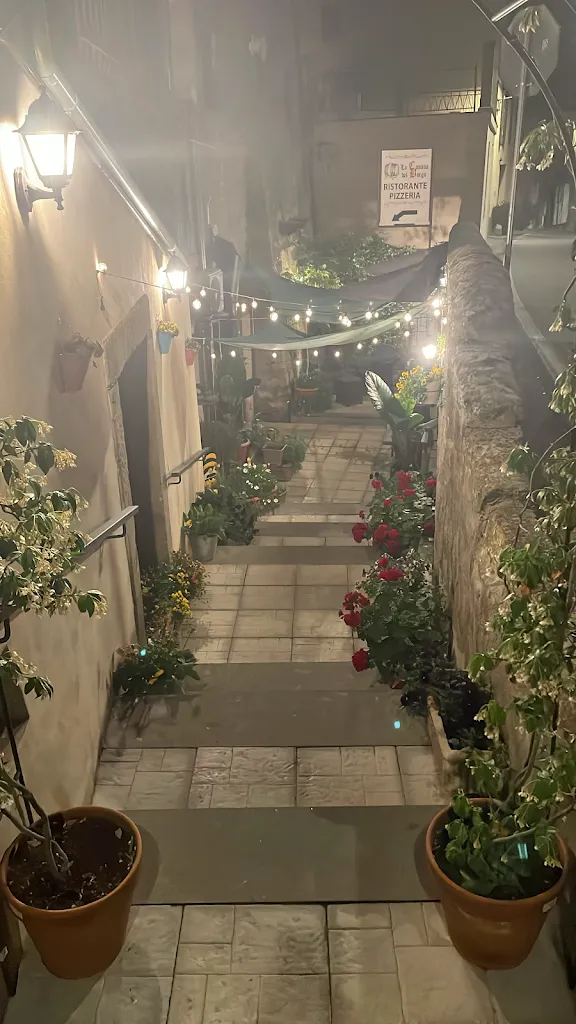 Ivana Serpico_The Town Canteen_Bomarzo_review