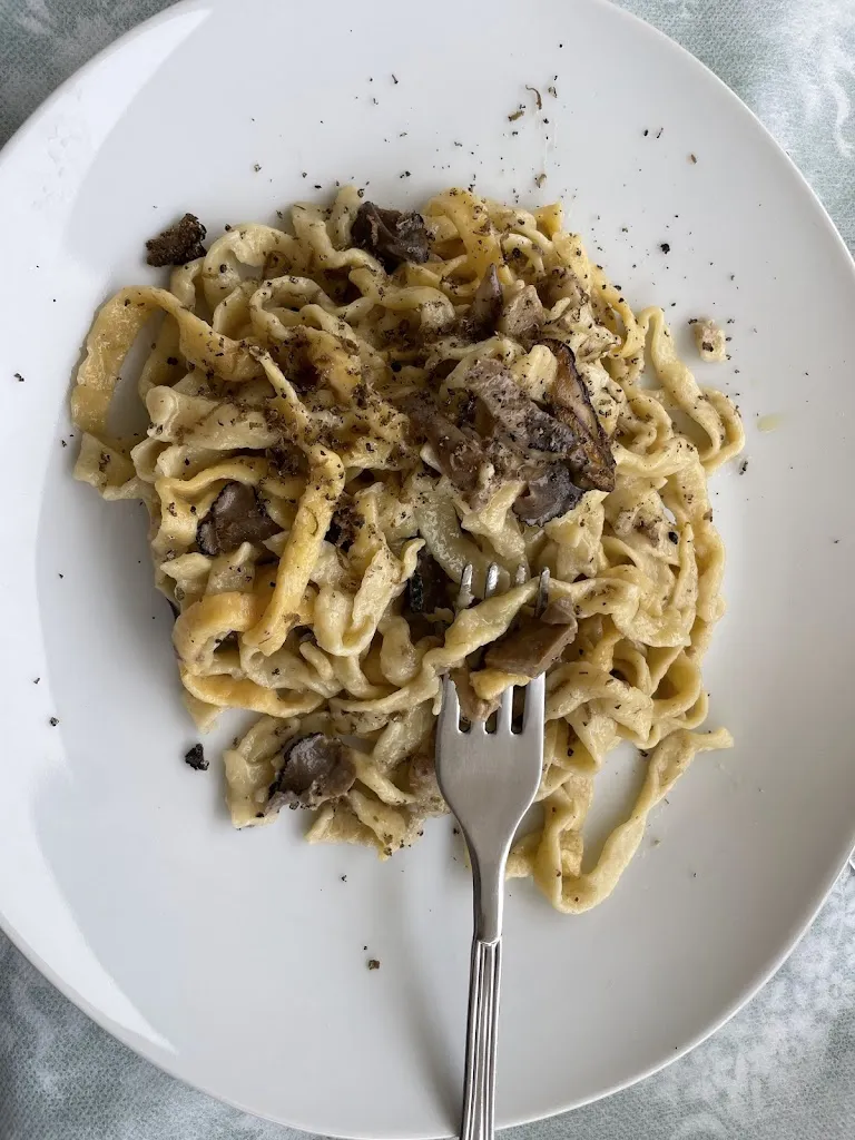 Sabrina Teplin_Ristorante Piccolo Mondo_Bomarzo_review