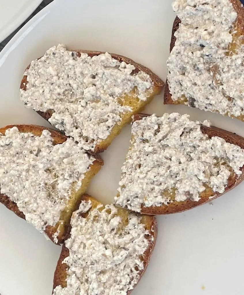 I. Morgan_La Torretta_Blera_review