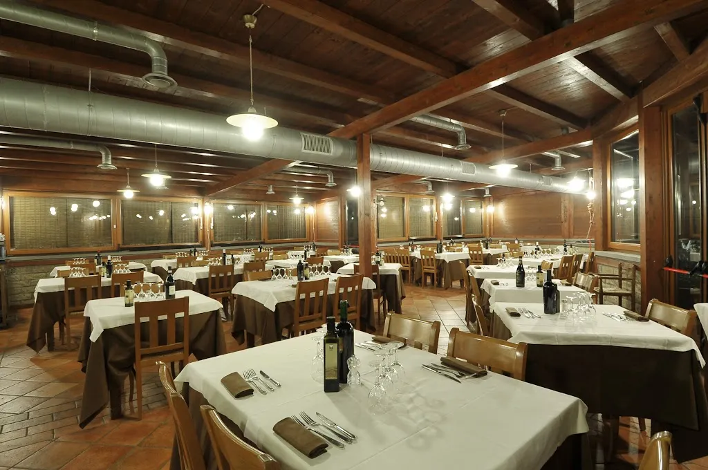 Ristorante Dal Sor Francesco Locanda B&B restaurant in Blera