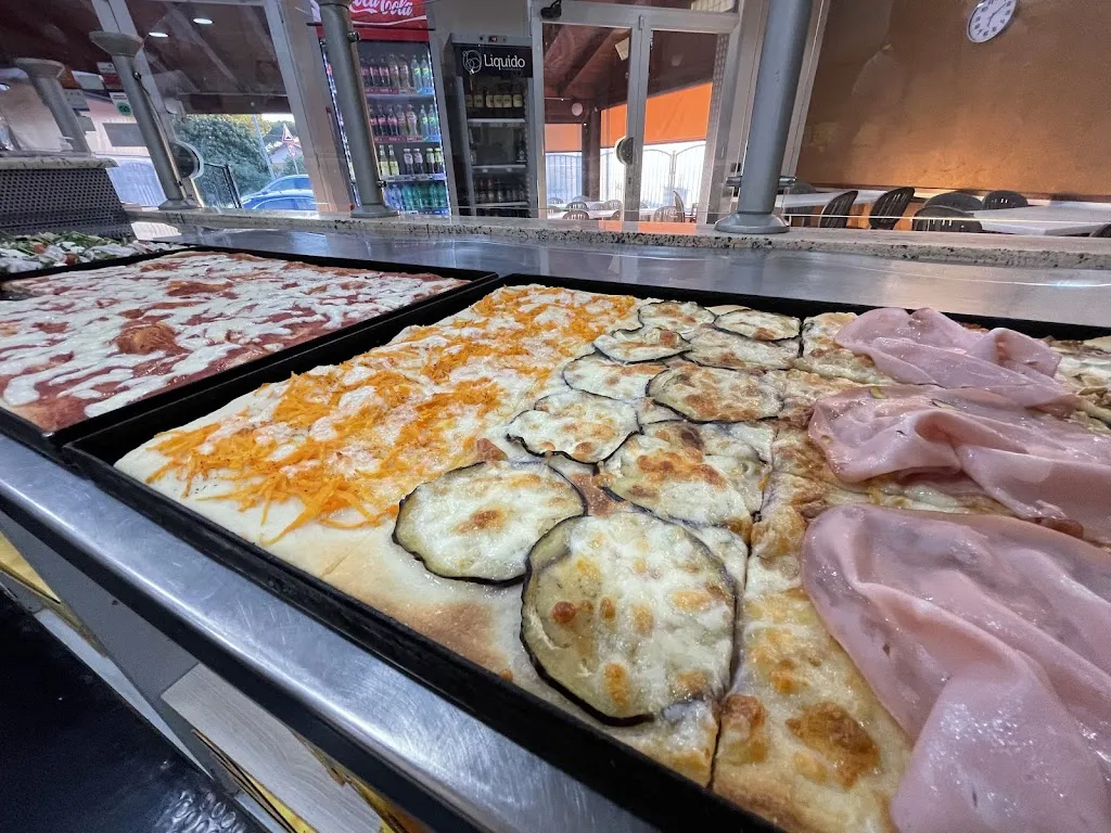 Pizzeria Rosella_Borgo Grappa_slider_image_3