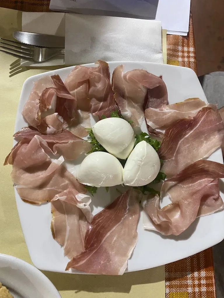 Eleonora Pepè_RISTORANTE PIZZERIA ALECRIM_Borgo Hermada_review