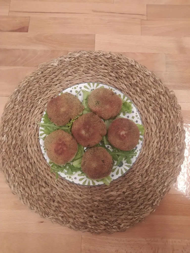 Menu_Home restaurant Sfizi al Chiaro di Luna_Borgo Hermada_image_3