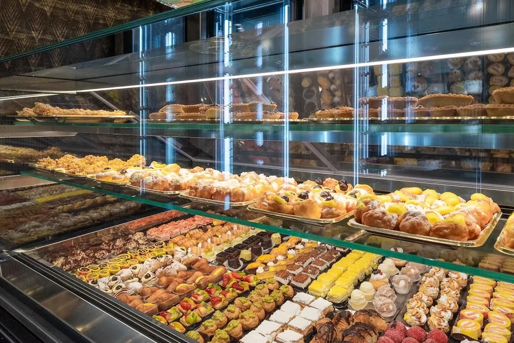 Forno Moro - Cake design per compleanni ed eventi._Borgo Hermada_slider_image_3