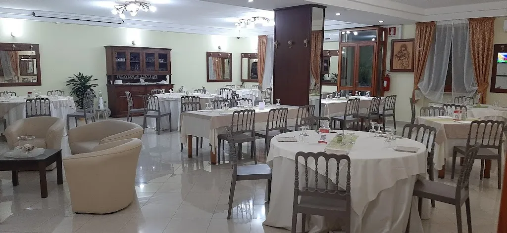 Tony e Lucia Ristorante Pizzeria_Tollo_slider_image_1