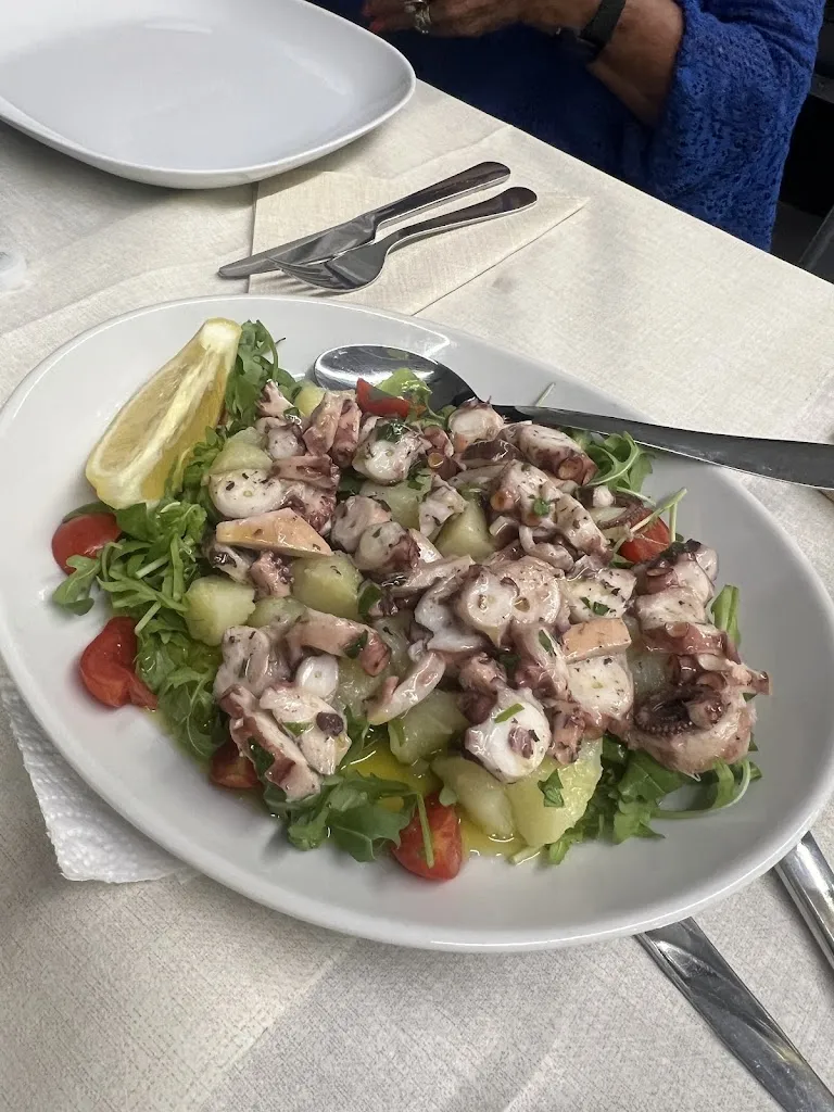 Elle_L’Oste Matto_Borgo Hermada_Bewertung