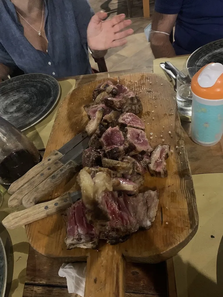 Arianna Pamio_Braceria Matera N°5_Borgo Hermada_review