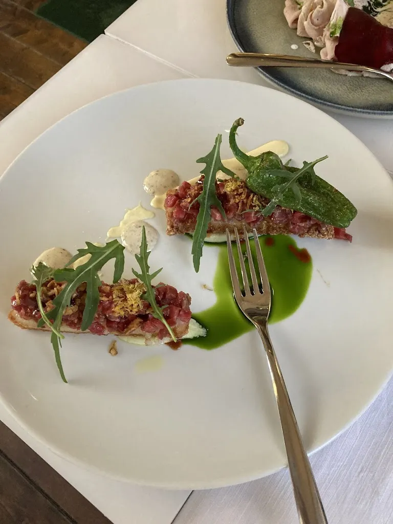 Darko Jakimovski_Locanda Altobelli_Borgo Hermada_review