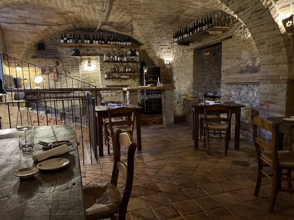 Osteria dei Maltagliati restaurant in Torano Nuovo